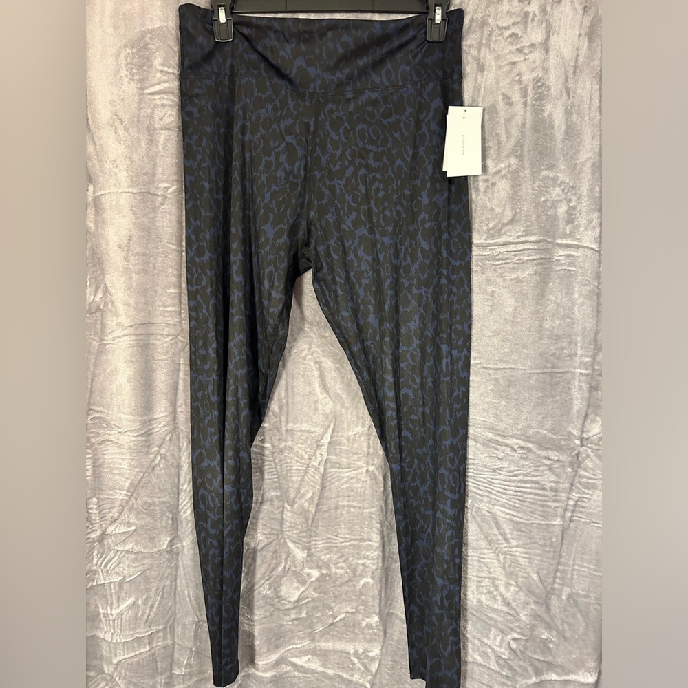 Halston Studio Athletic Active Wear Pants Women’s Size XL